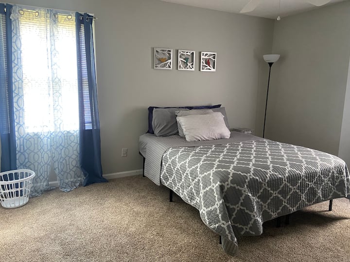 ห้องนอนหลัก