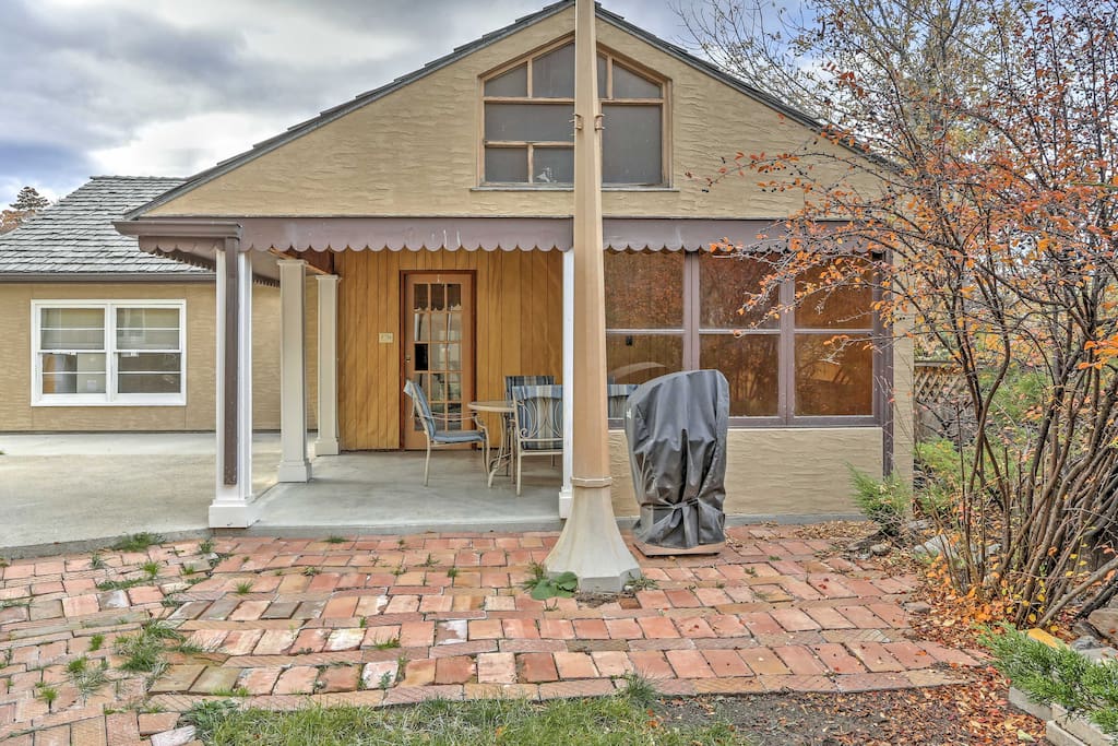 Featuring a secluded backyard with an outdoor covered patio, this house promises a relaxing retreat!