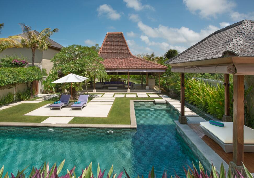 Pool area