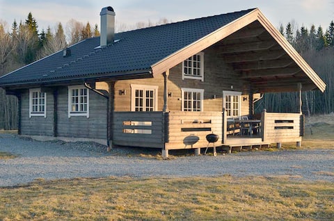 Cottage Stenbäcken by a lake – Töcksfors, Sweden