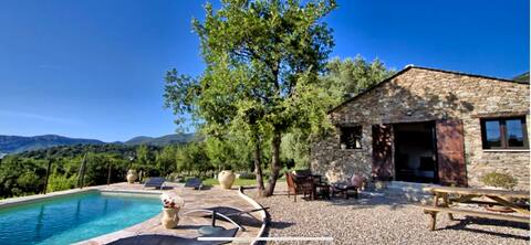 VILLA L OLIVIER heated swimming pool near St Florent
