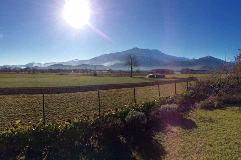 Vista dal giardino