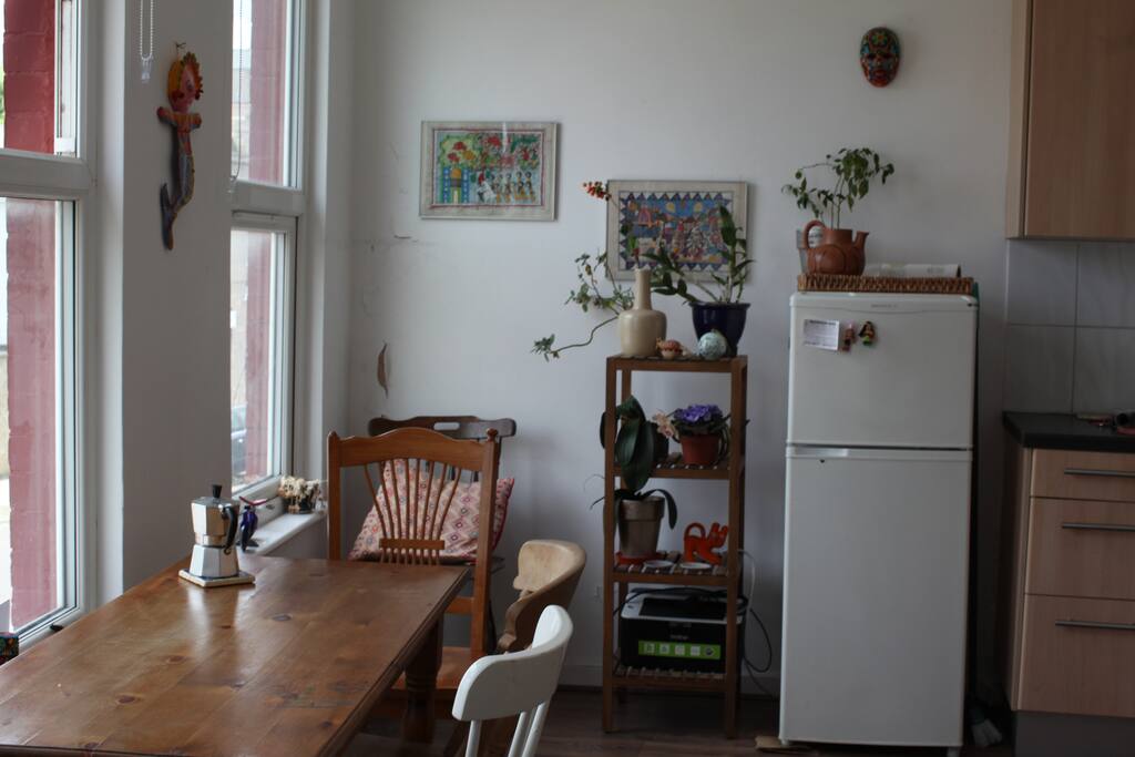 living room/kitchen