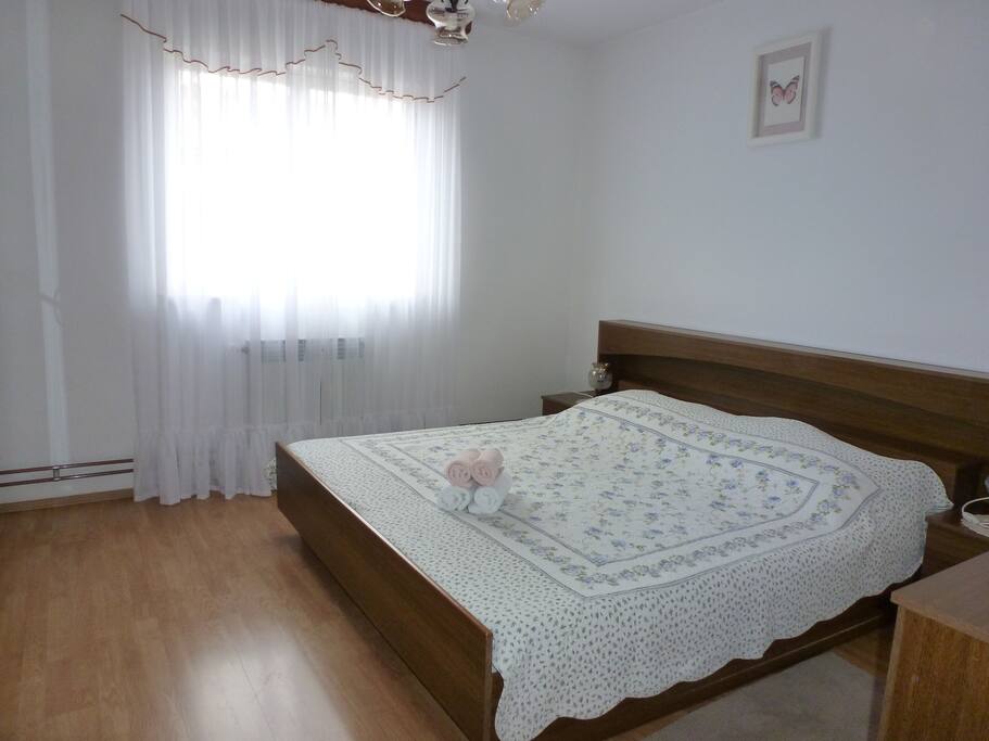 Bedroom no.1 - double bed