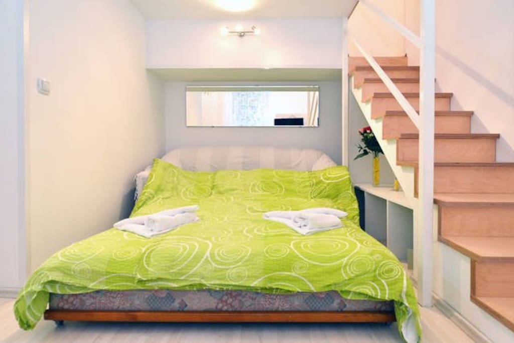 sleeping sofa for 2 guests
