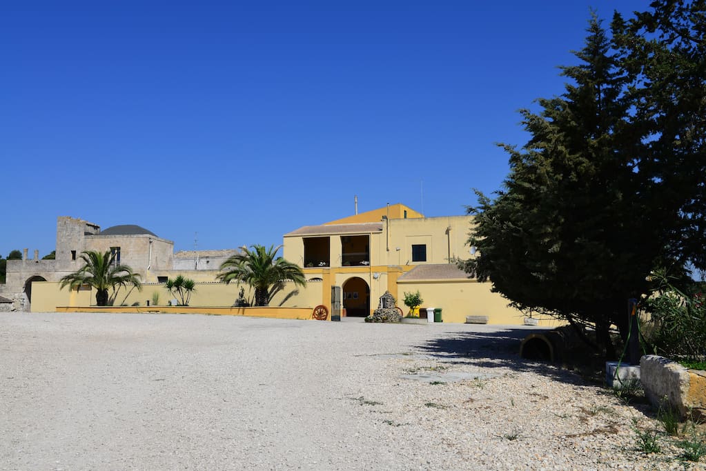 Foto panoramica della masseria