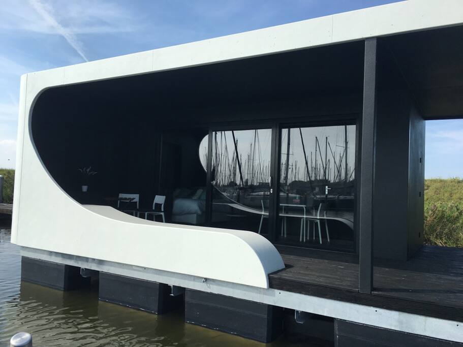 Het overdekte terras