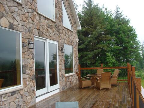 Lake/Ski House Mt Washington/BrettonWoods