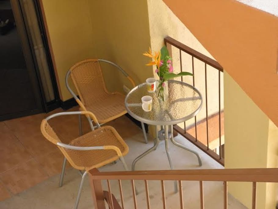 Balcón/ Balcony