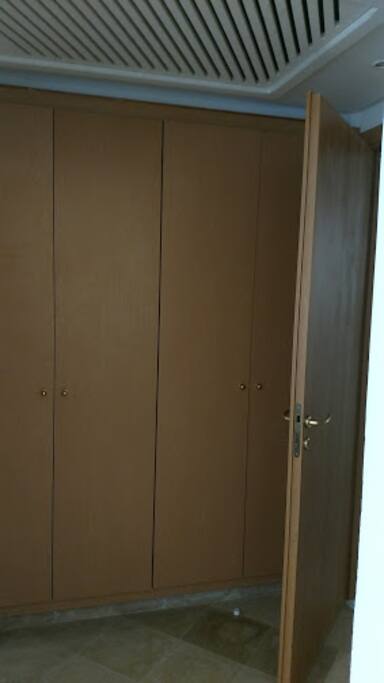 Dressing parents