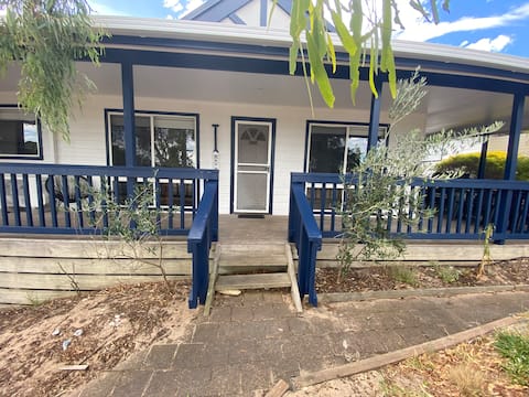 Beach House - All Linen & Towels