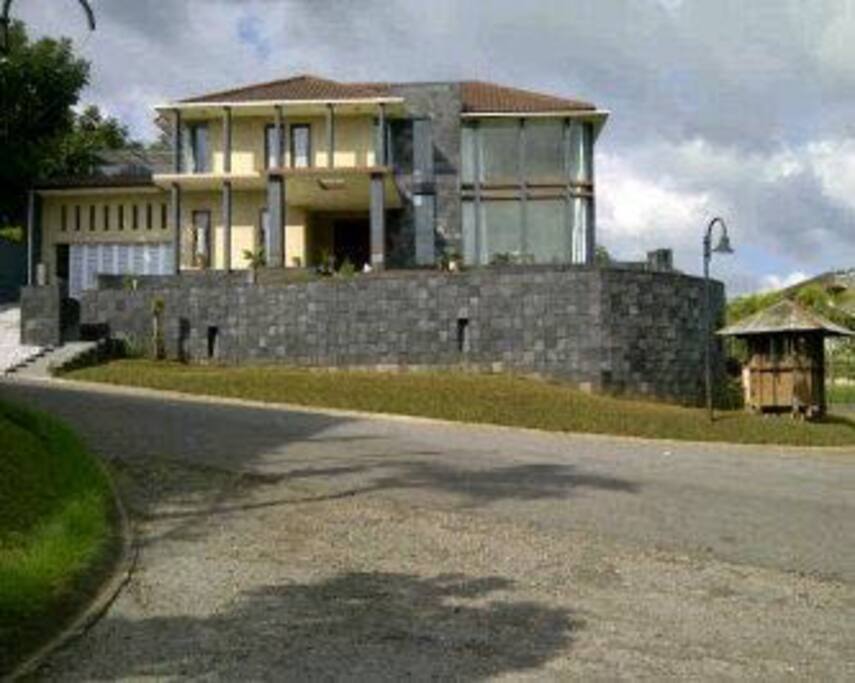 Large and Spacious Place