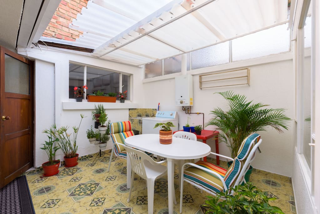 Patio/sliding roof