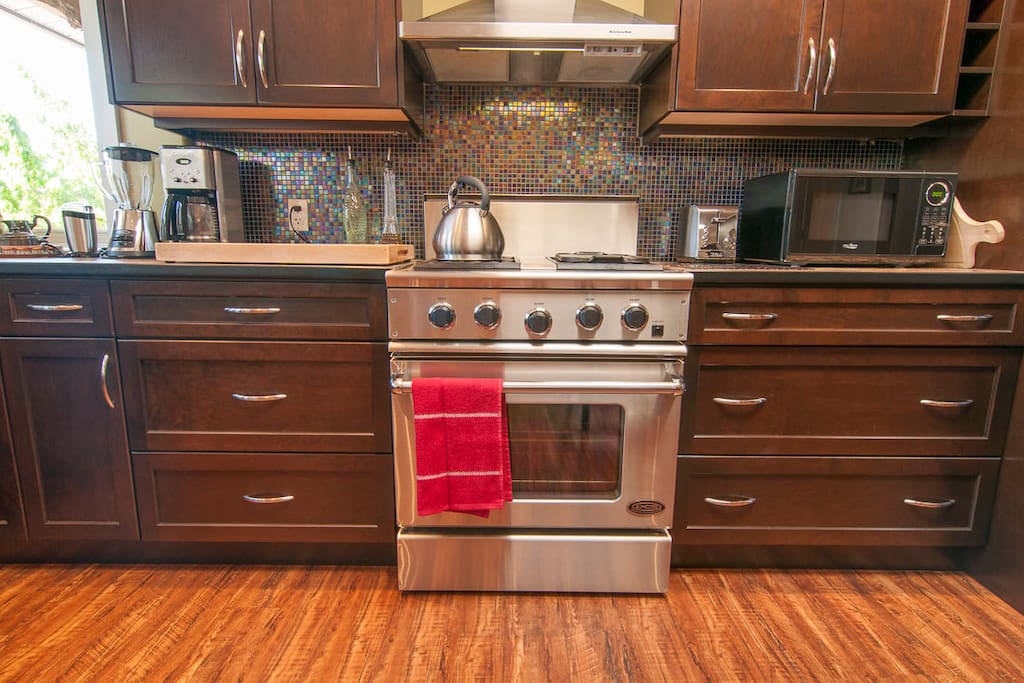 Chef's dream gas stove.