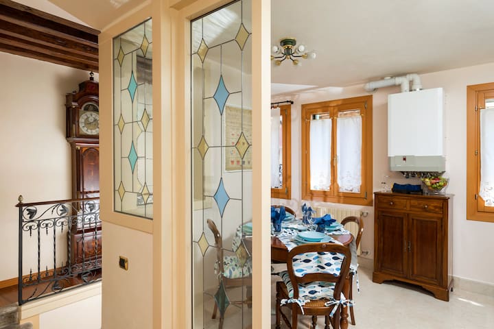 San Marco 2, a stone’s throw away from S. Marco Sq