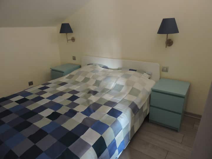 De slaapkamer
חדר השינה