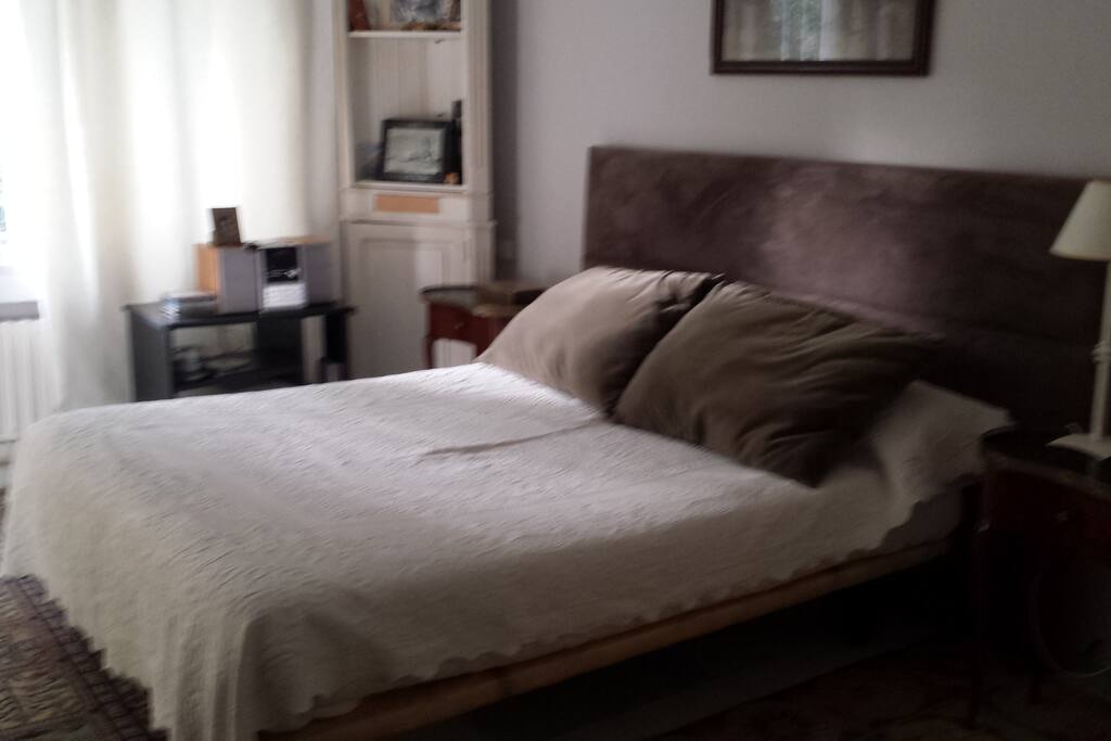 Cuarto con baño completo