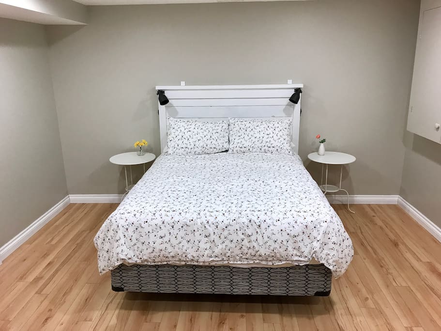 Queen Bed