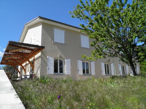 Large House with 12 bedrooms and pool