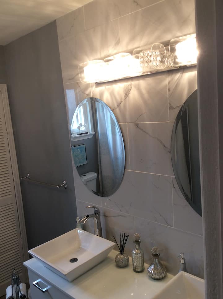 10 Best ShortTerm Rentals In Bowmanville, Canada Updated 2024 Trip101