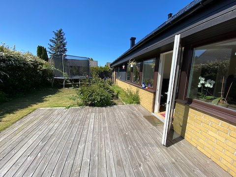 Charming Villa near the beach–Perfect for Families