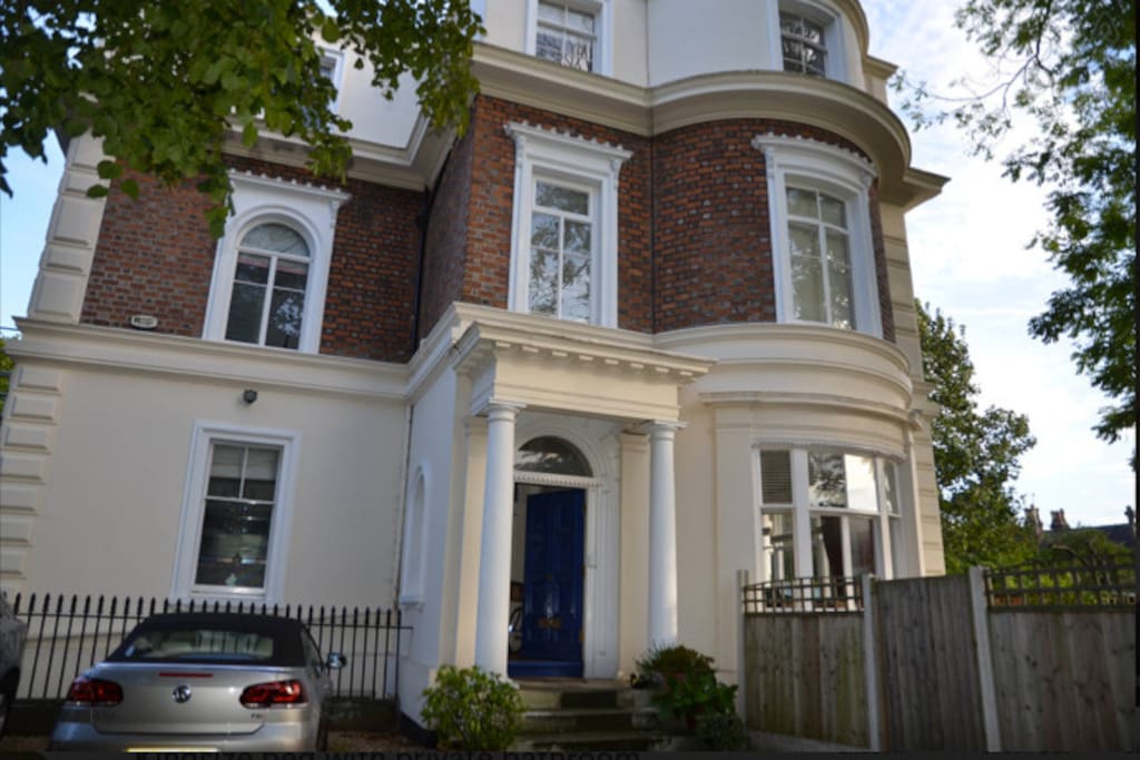 Beautiful 1860 period house with original features