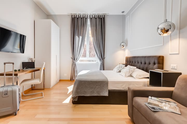 Vatican Prestige Apt 3 Bedrooms & 2 Bathrooms