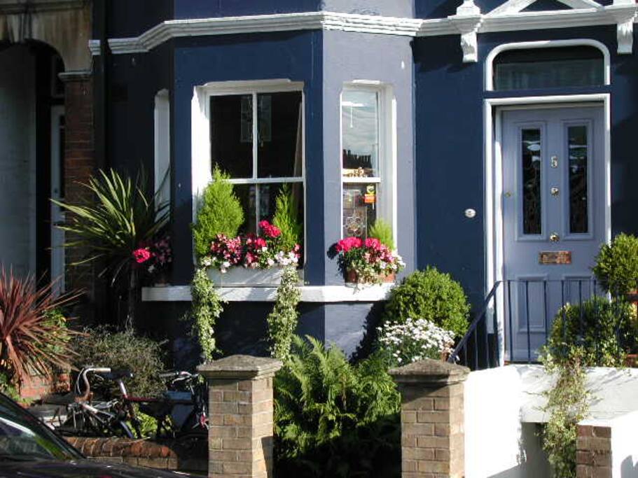 ... we love flowers and shrubs. Watering system fitted.