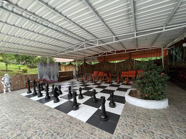 RedDoorz @ Alcala Garden Resort managed Airbnb listing 2