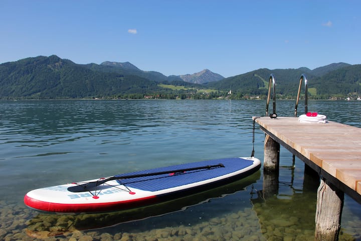 PALACE AM SEE****