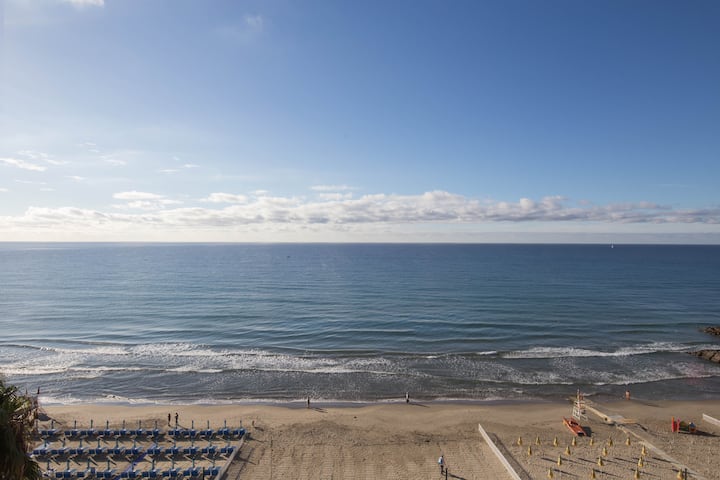 Beachfront Penthouse | Panoramic Terrace - Andora
