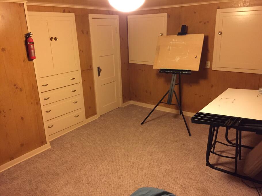 Built in Dresser and closet + table/desk