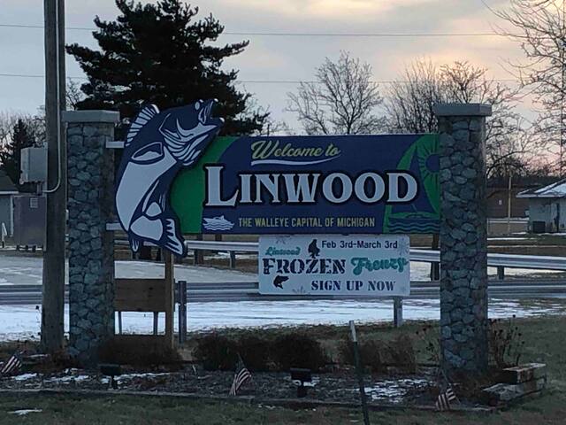 Airbnb Linwood Vacation Rentals Places To Stay Michigan