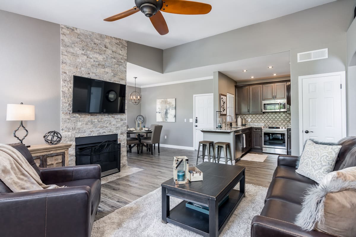 Scottsdale & Phoenix Properties Well & Good