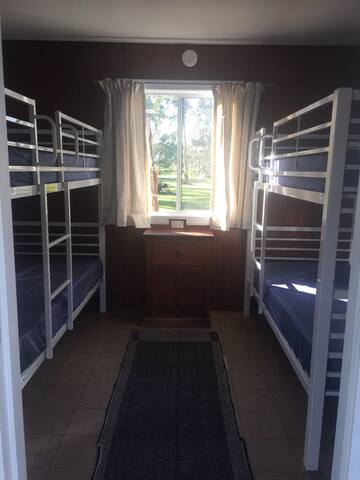 Aintree Cottage Dormitory Accommodation gallery image 3