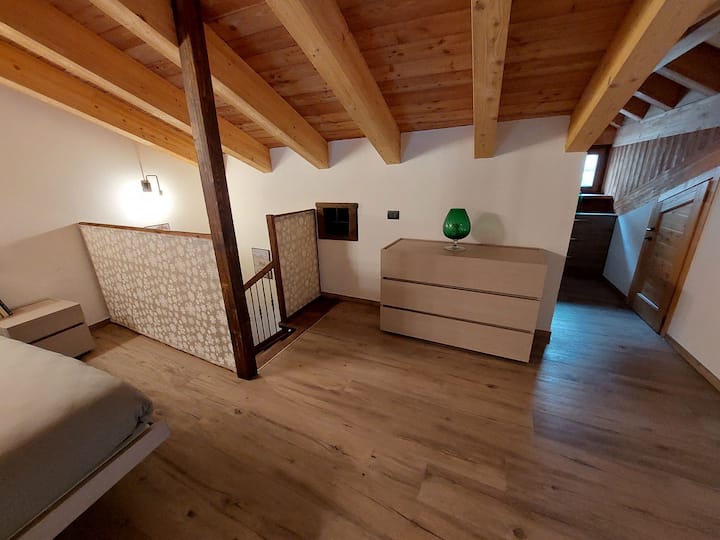 上階の就寝スペース 