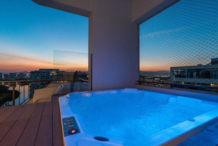 Beautiful 3 bedroom Penthouse in Barra da Tijuca gallery image 4