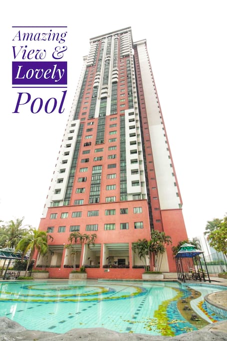 Towering view! This space is situated at high-floor overlooking the whole Kuala Lumpur City!