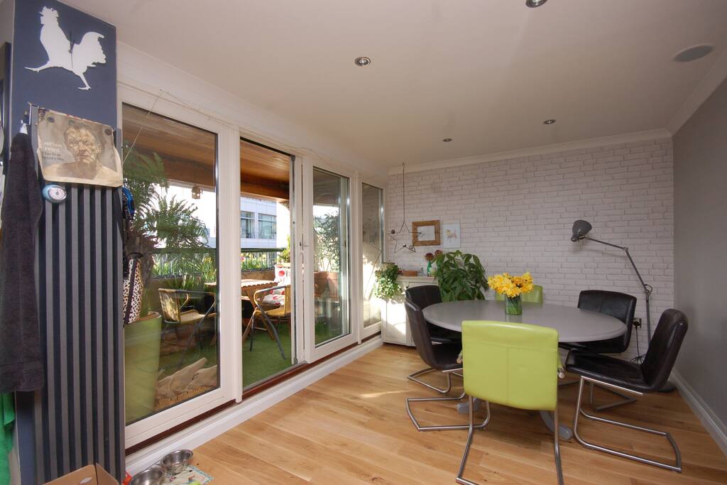 Kitchen/Dining