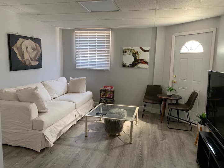 მისაღები ოთახი 2