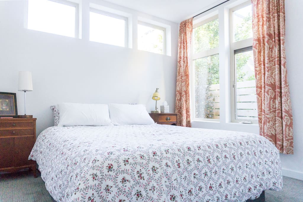 Guest room 1 with queen bed
