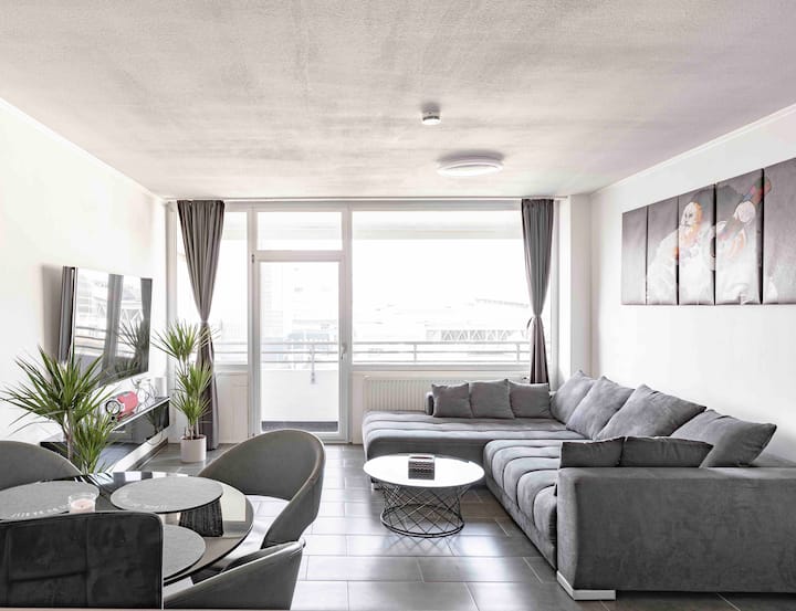 TOP 60 sqm condominium Neuss/DüsseldorfMesseKÖ Apartments for Rent in