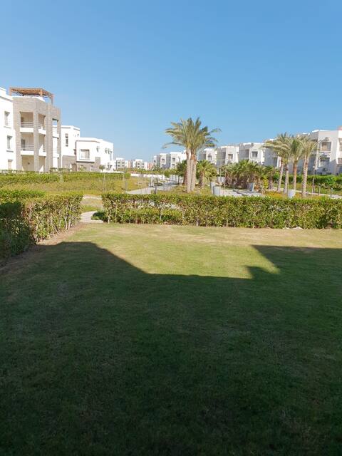 Amazing chalet with garden at Amwaj North coast