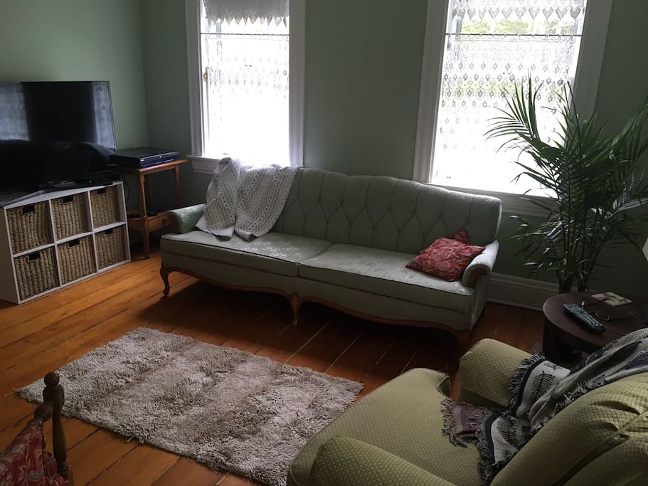 Period living room with modern features - a Smart TV and BluRay
