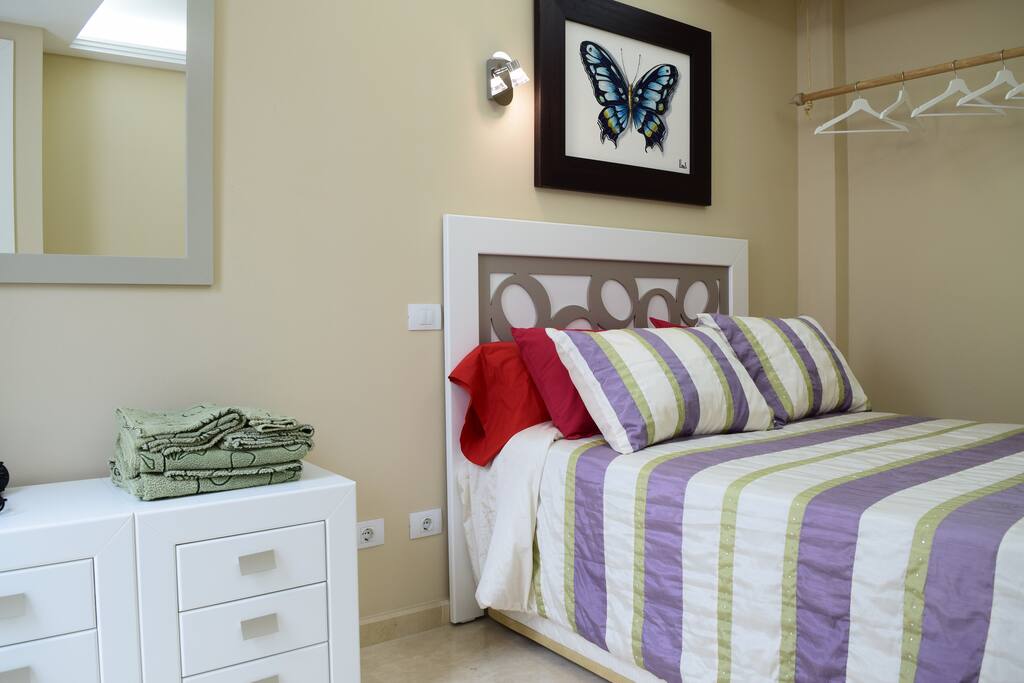 Double room with external private bathroom - B&B La Volpe Rossa Las Palmas