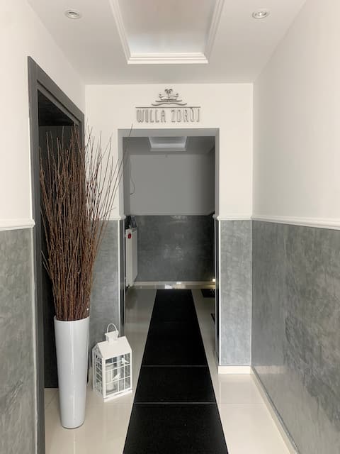 Top Airbnb: room with bathroom, garden and kitchen in the B&B in Kudowa Zdrój