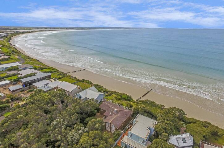 East Beach House gallery image 3