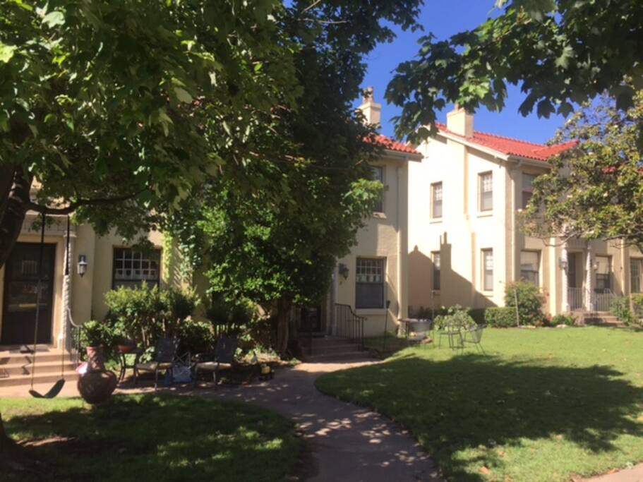 coutyard