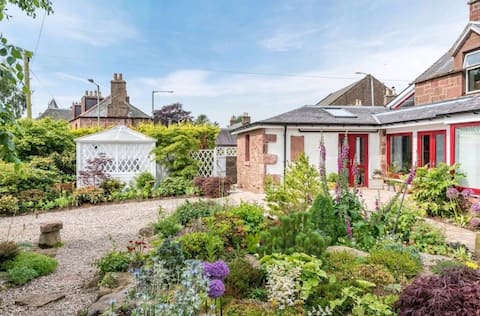 The Dairy 5* with Hot tub.