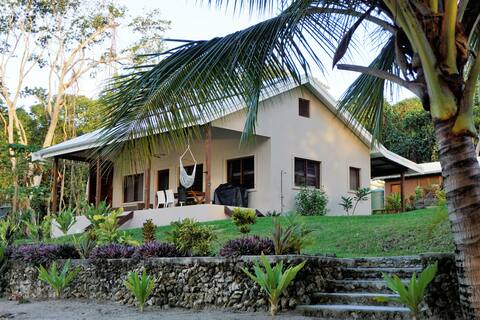 "Aoredise" - Paradise on Aore Island, Vanuatu